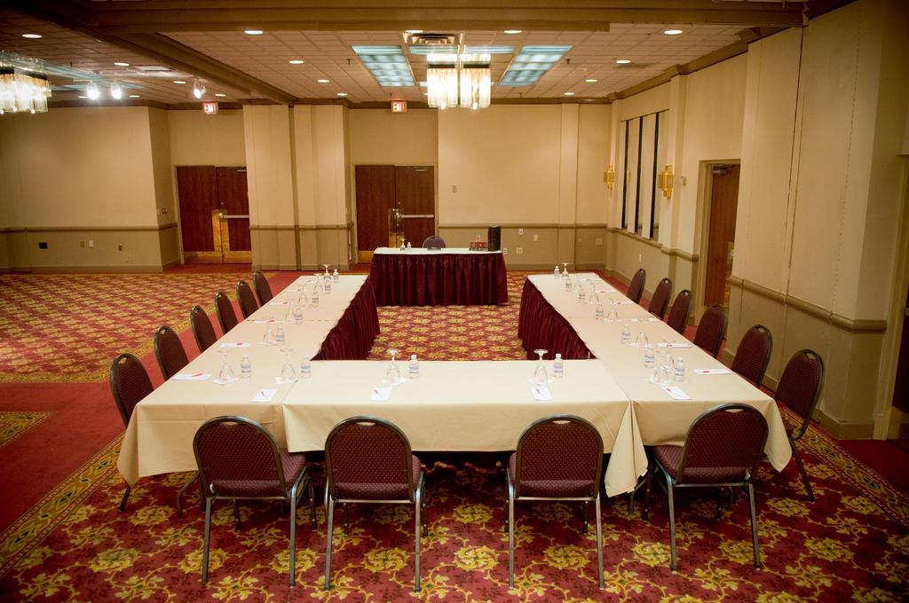 Oyo Hotel East Hanover Nj-10 エクステリア 写真